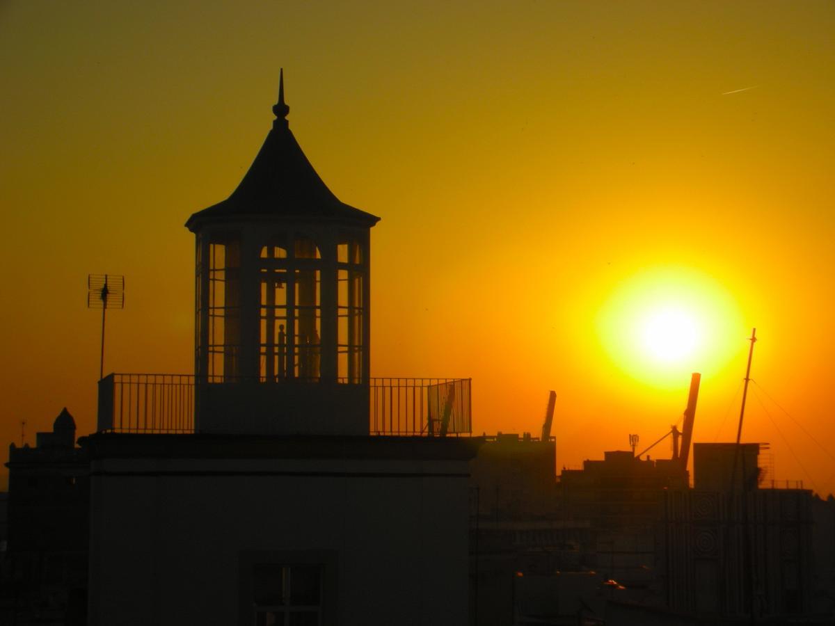 Apartamentos La Caleta De Cádiz Eksteriør bilde